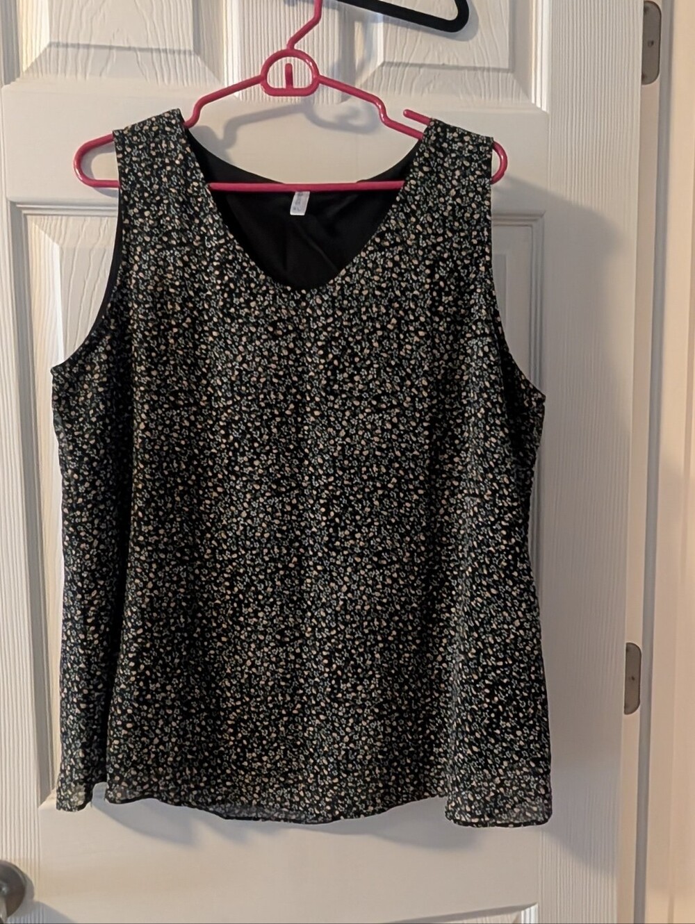 Jouica Women's Summer Sleeveless Chiffon Blouse Business Casual Tank Flowy Tops